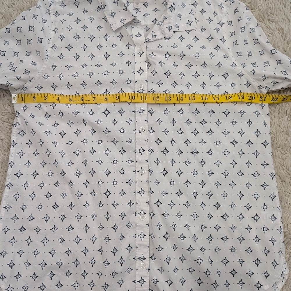 Garnet Hill Floral Diamond Organic Cotton Button Down Top - Picture 7 of 8